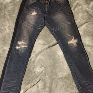 Stylish Distressed Blue Jean And Jacket for Men